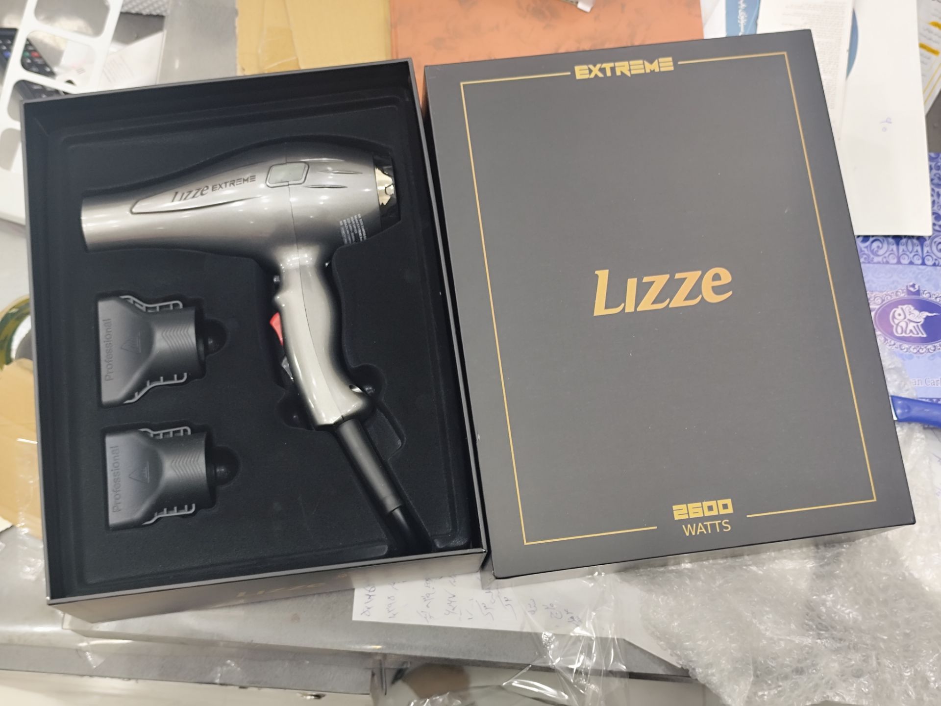 سشوار موتور سنگین لیز اورجینال 2400 وات مدل LIZZE EXTREME